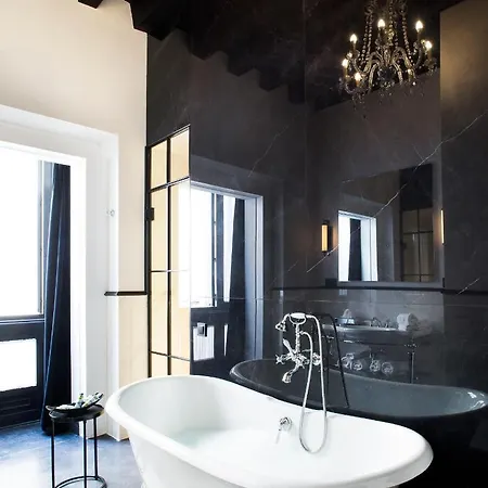 Hotel Boutique Casa Cánovas